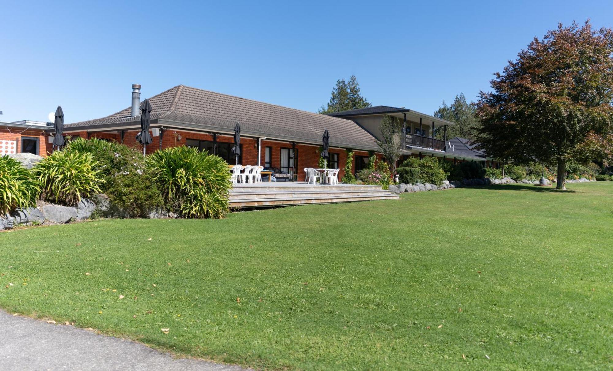 Отель Donegal House Кайкоура Экстерьер фото