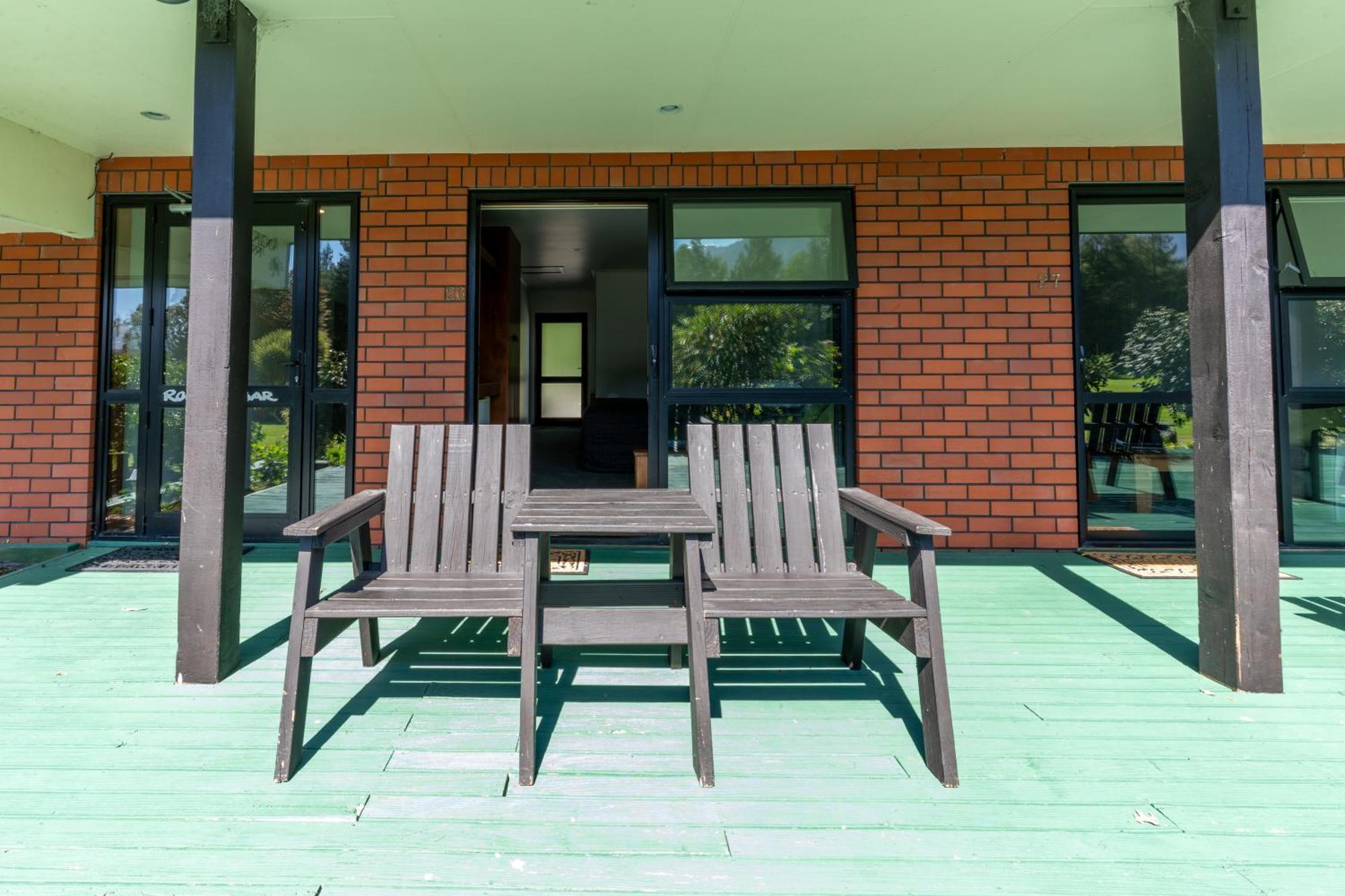 Отель Donegal House Кайкоура Экстерьер фото
